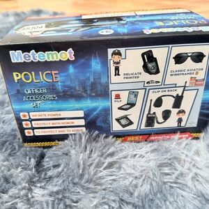 Metemot Police Accessories kids costume pretend play 9 pieces new